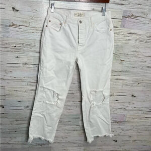 We the free people white size  26 cropped distressed jeans